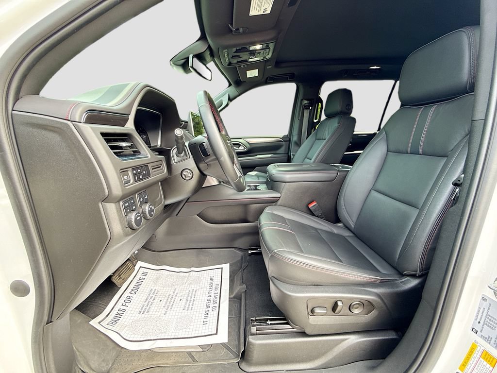 Used 2023 Chevrolet Suburban RST w/ Sport Performance Package AWD/4WD image 25