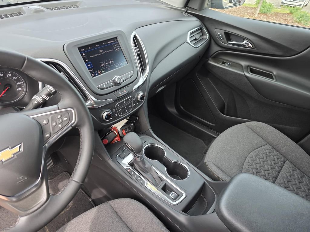 Used 2024 Chevrolet Equinox LT image 22