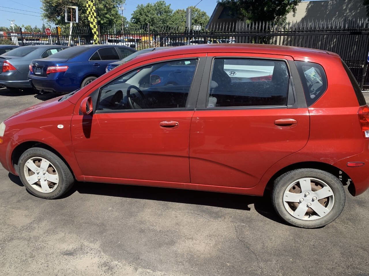 Used 2006 Chevrolet Aveo LS image 2