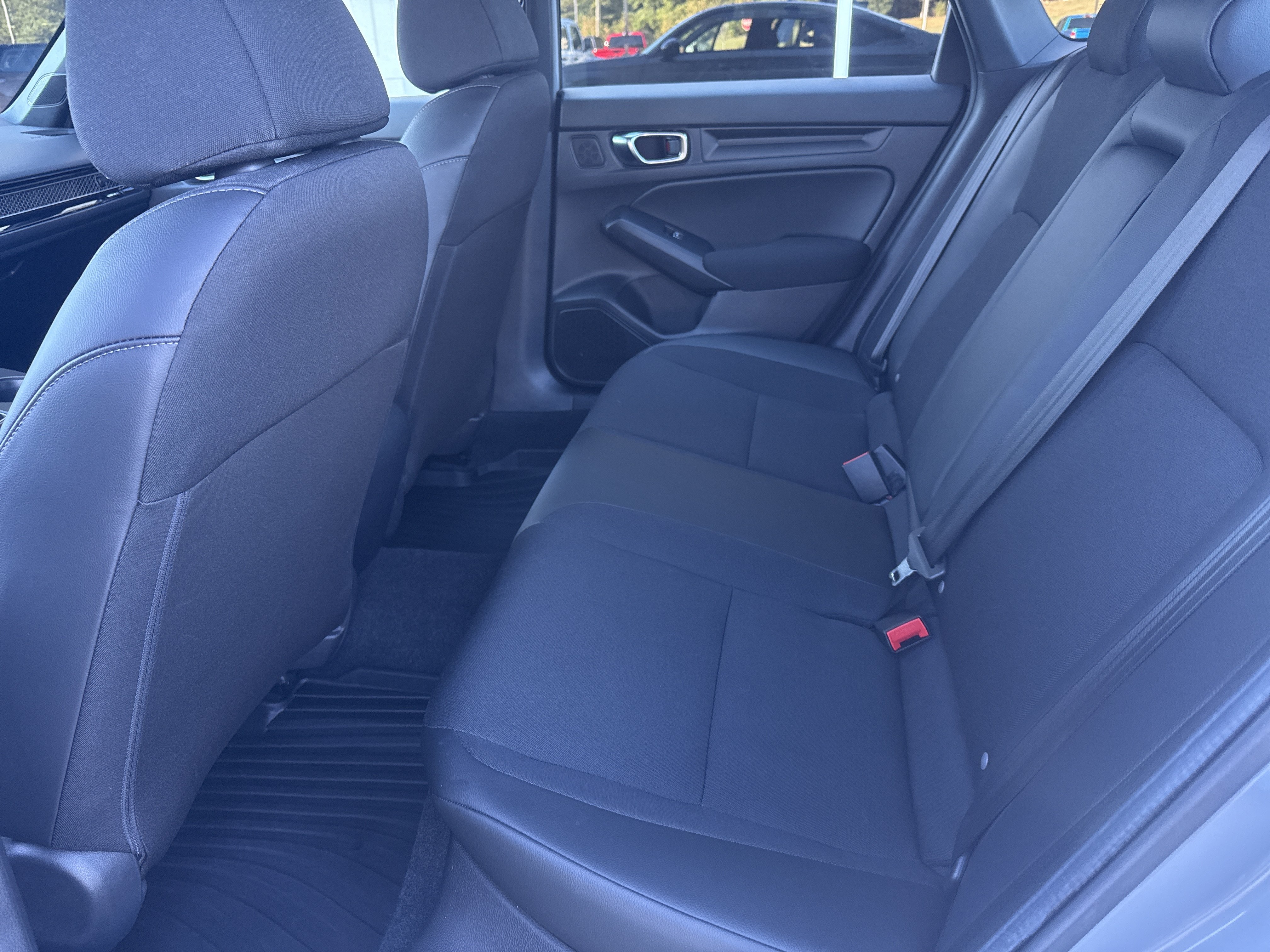 Used 2025 Honda Civic Sport image 19
