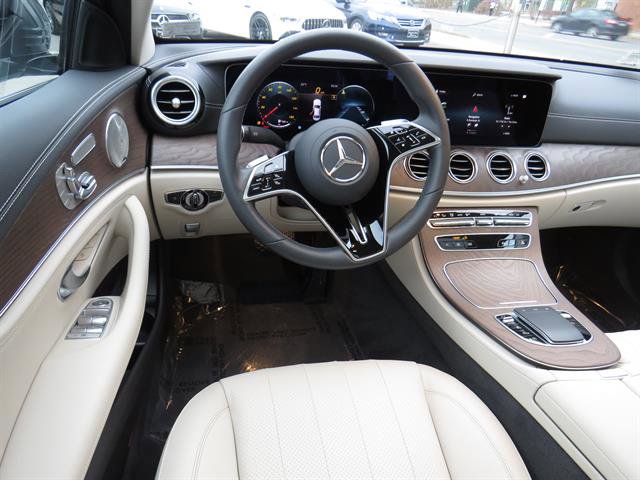 Used 2022 Mercedes-Benz E 350 4MATIC Sedan image 10