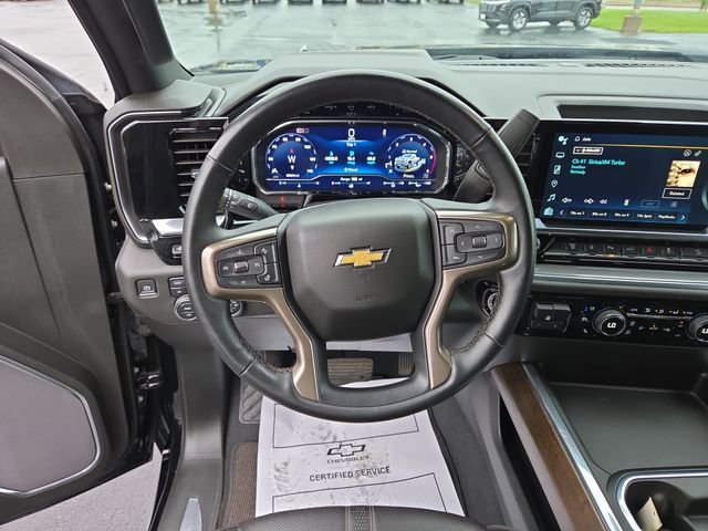 Used 2024 Chevrolet Silverado 3500 High Country w/ High Country Premium Package image 15
