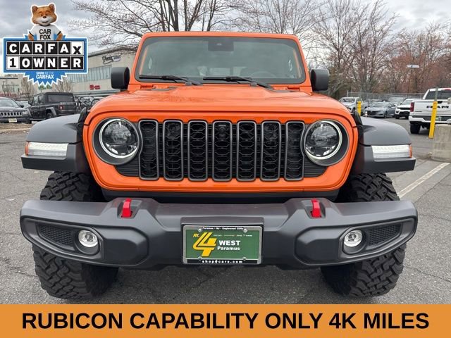 Used 2025 Jeep Gladiator Rubicon w/ Technology Group image 2