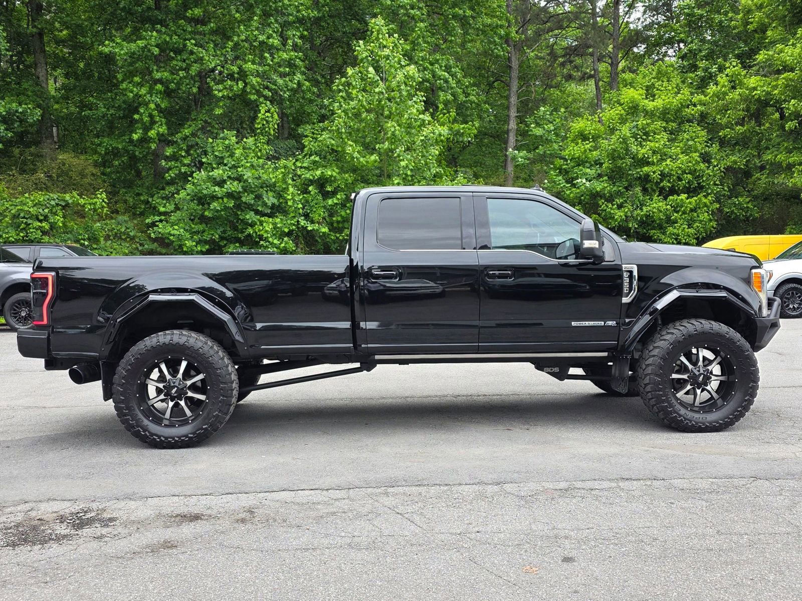 Used 2019 Ford F350 Platinum w/ Platinum Ultimate Package AWD/4WD image 8