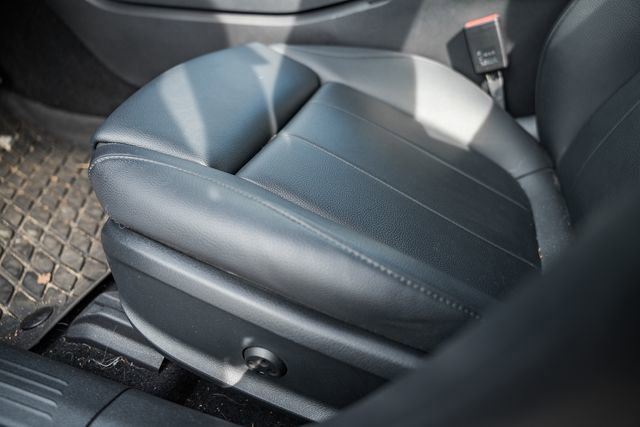 Certified 2023 Mercedes-Benz CLA 250 4MATIC image 33