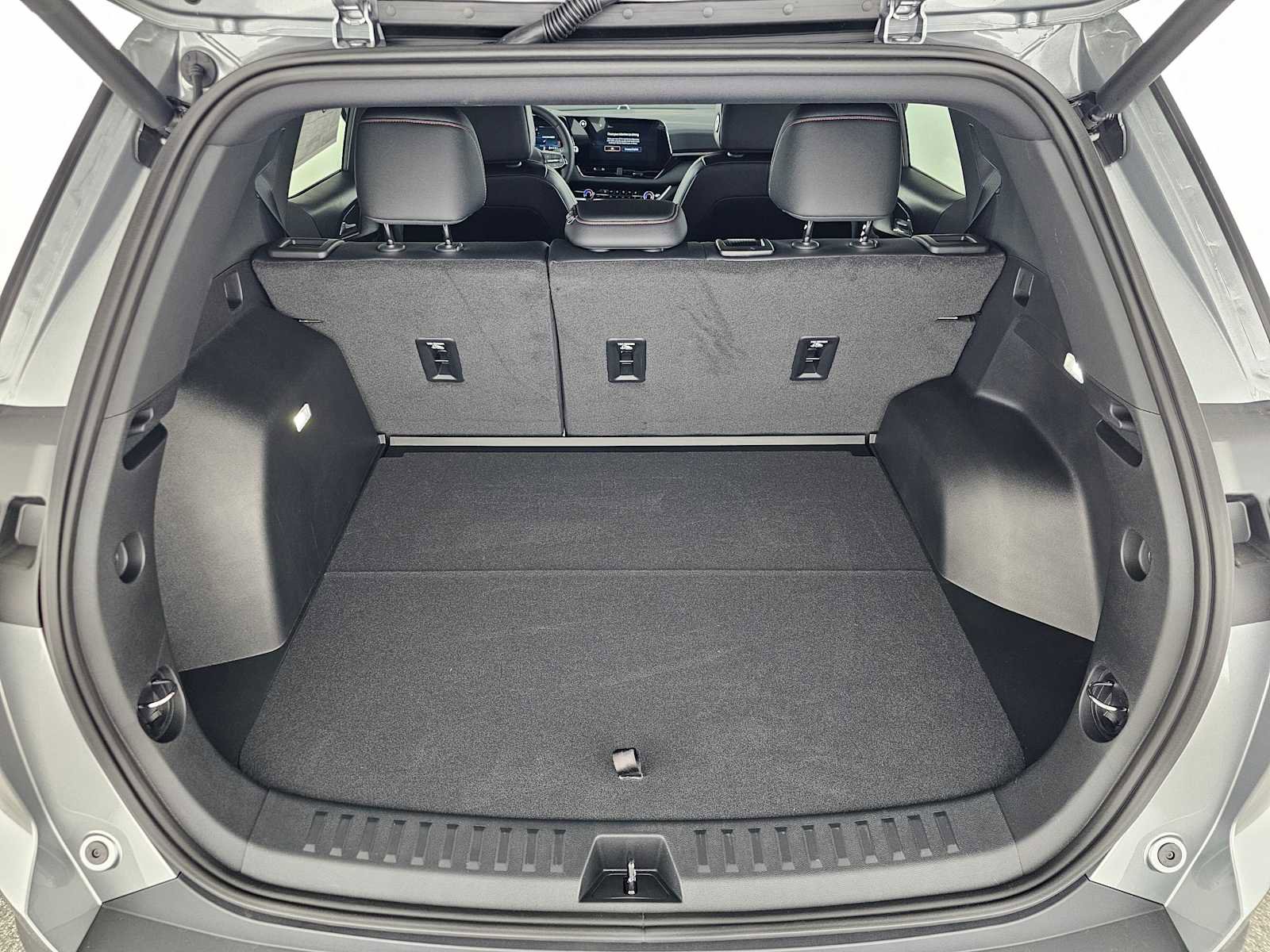New 2026 Chevrolet Equinox RS w/ Safety and Technology Package FWD image 14