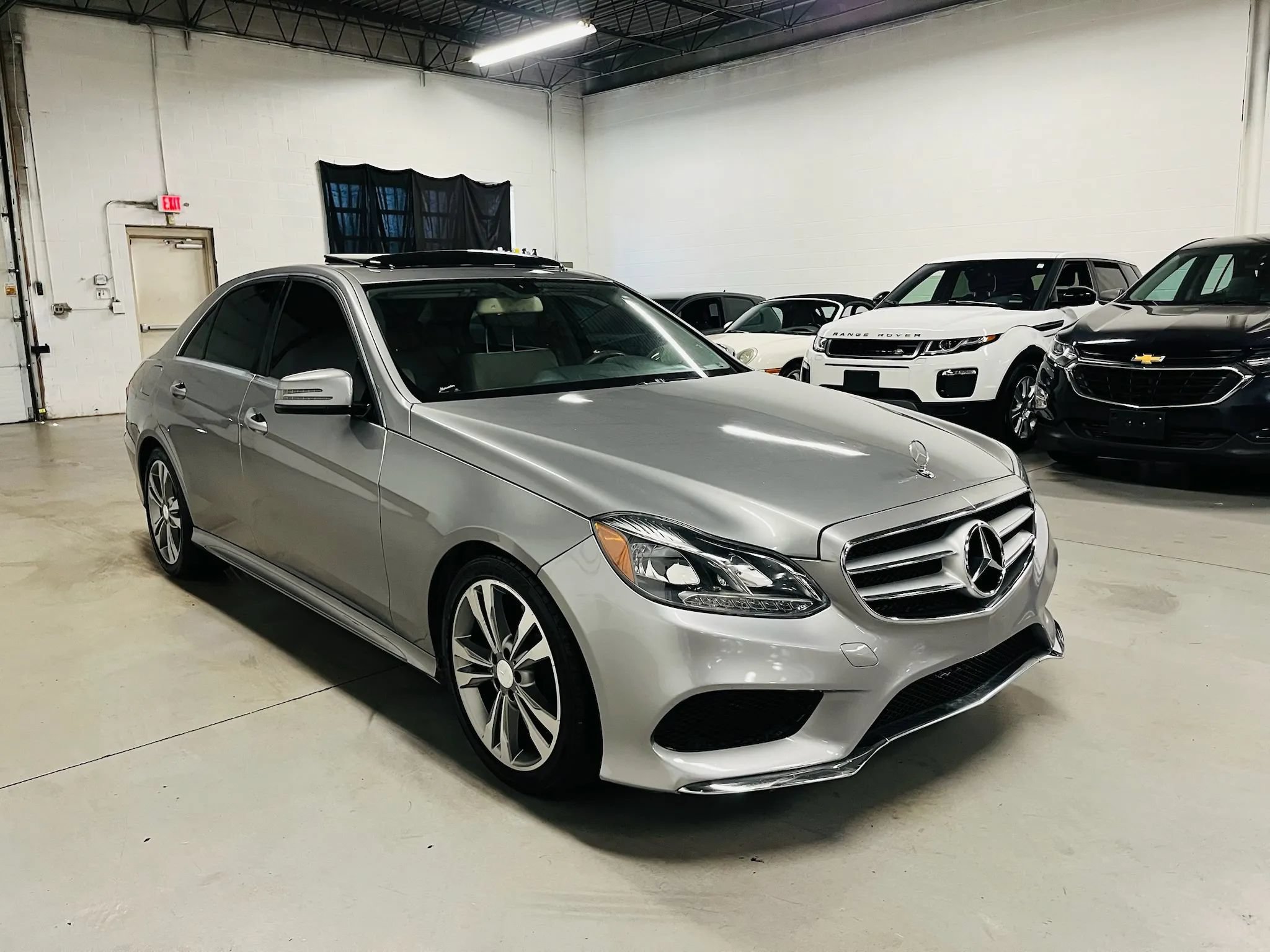 Used 2014 Mercedes-Benz E 350 Sedan image 4
