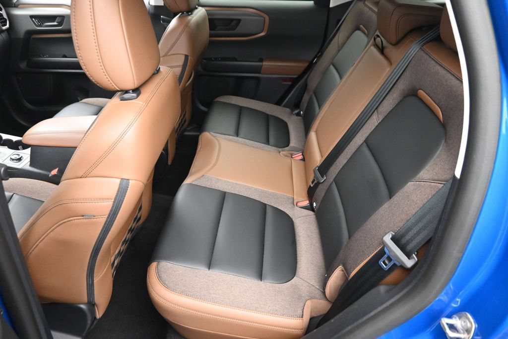 Used 2025 Ford Bronco Sport Outer Banks w/ Outer Banks Tech Package+ AWD/4WD image 12