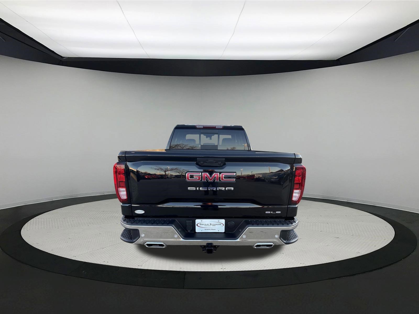 New 2026 GMC Sierra 1500 SLE image 6