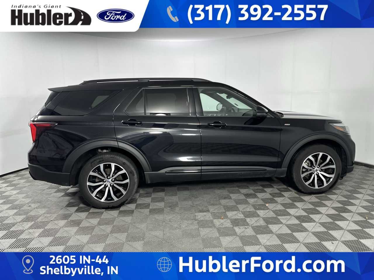 Used 2025 Ford Explorer ST-Line AWD/4WD image 9