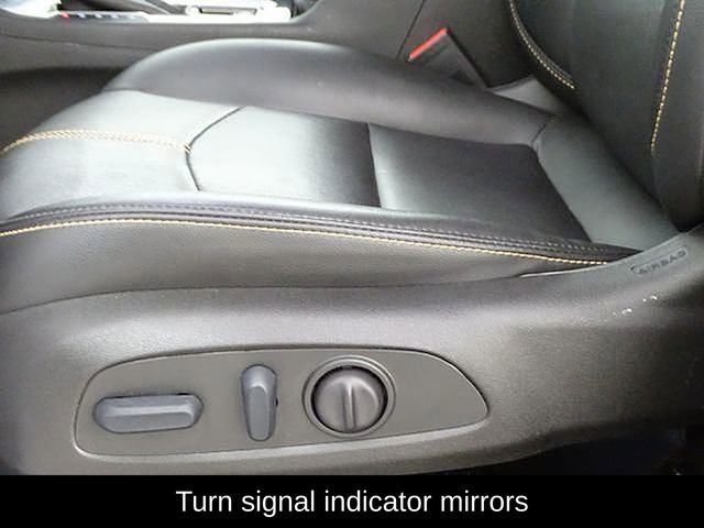 Used 2022 Chevrolet Equinox Premier w/ LPO, Floor Liner Package image 18