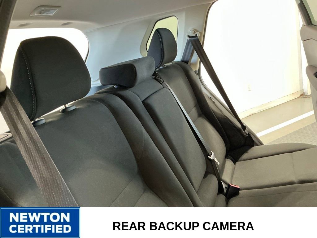 Used 2025 Nissan Rogue S FWD image 14