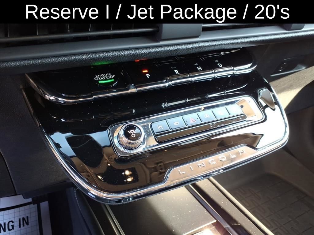Used 2024 Lincoln Corsair Reserve w/ Jet Appearance Package image 27