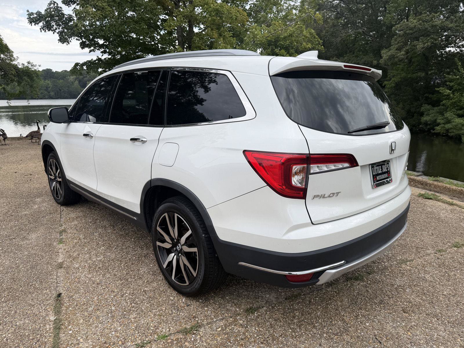 Used 2021 Honda Pilot Elite image 5