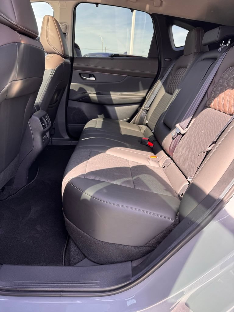 Used 2025 Nissan Murano Platinum AWD/4WD image 12