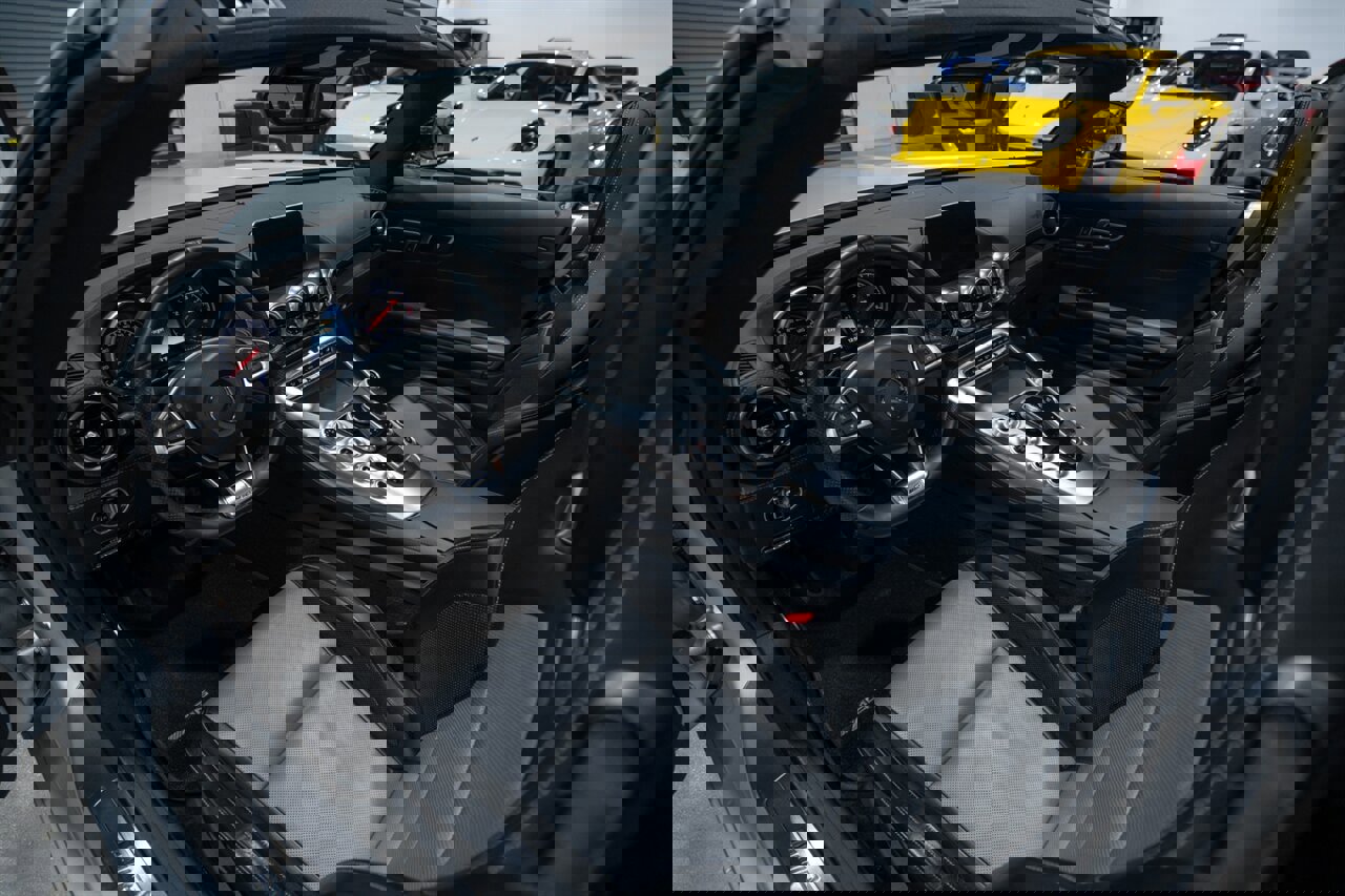 Used 2019 Mercedes-Benz AMG GT Roadster image 21