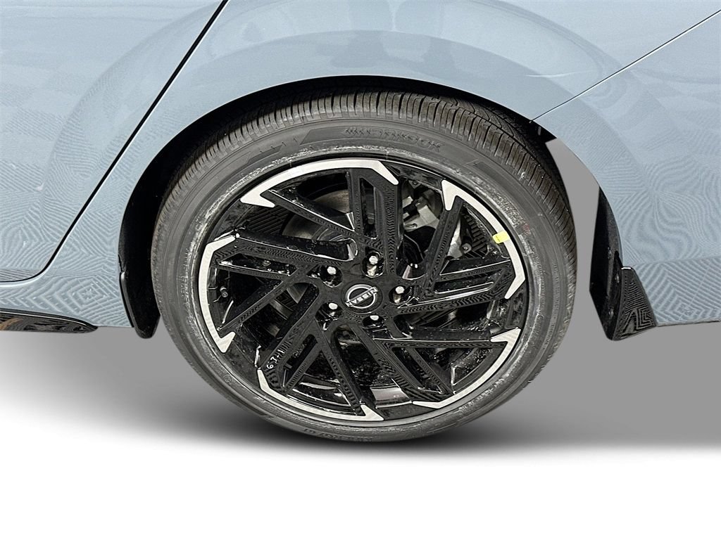 New 2026 Nissan Sentra SR w/ SR All Weather Package FWD image 10