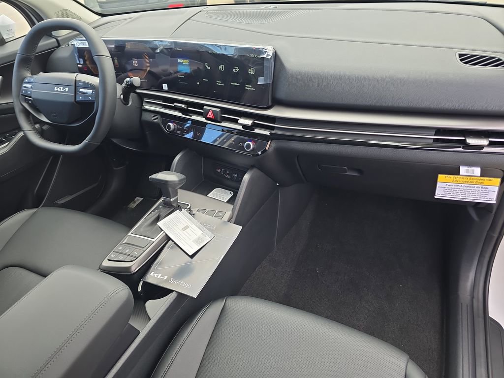 New 2026 Kia Sportage EX image 12
