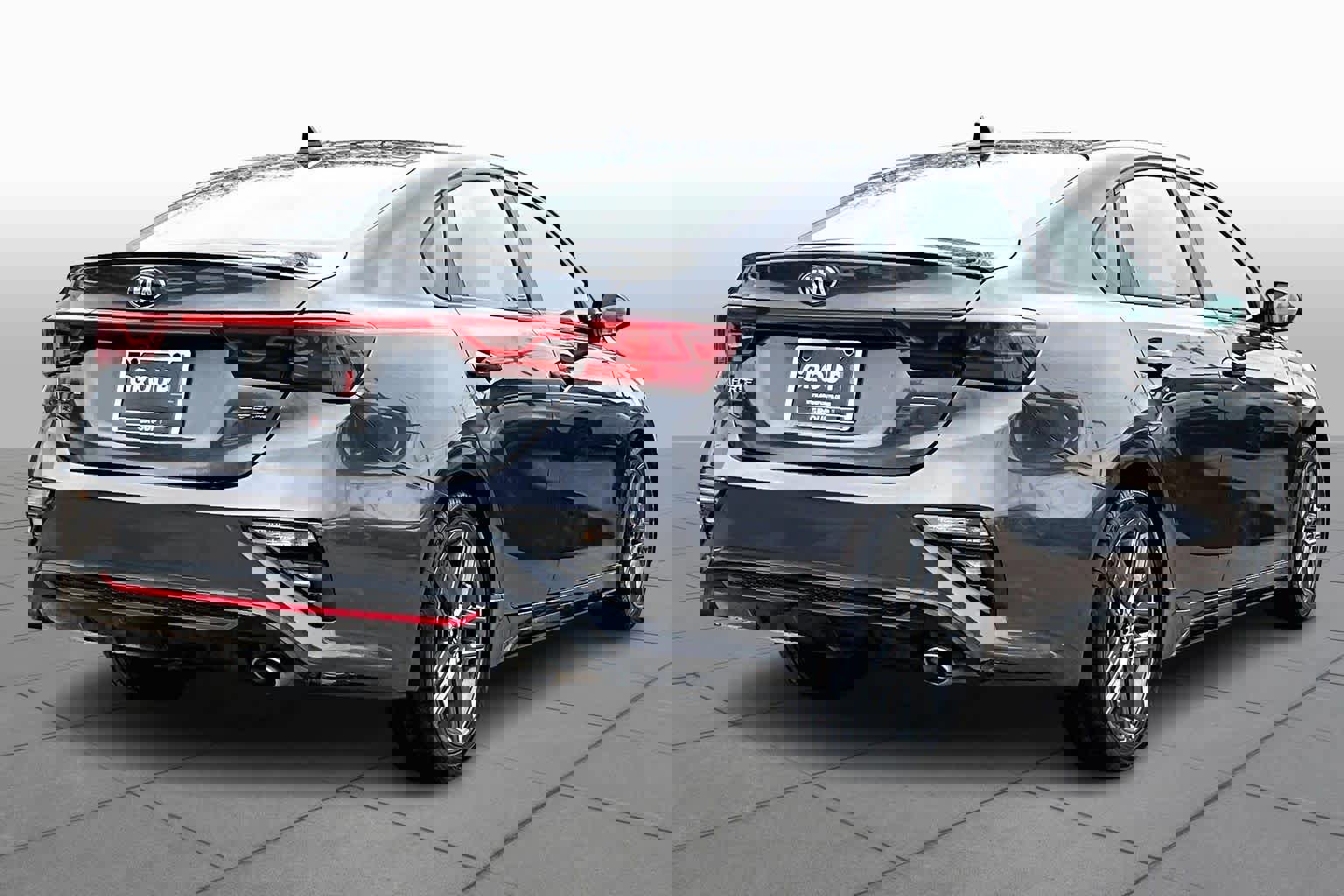 Used 2021 Kia Forte GT-Line w/ GT-Line Premium Package image 13