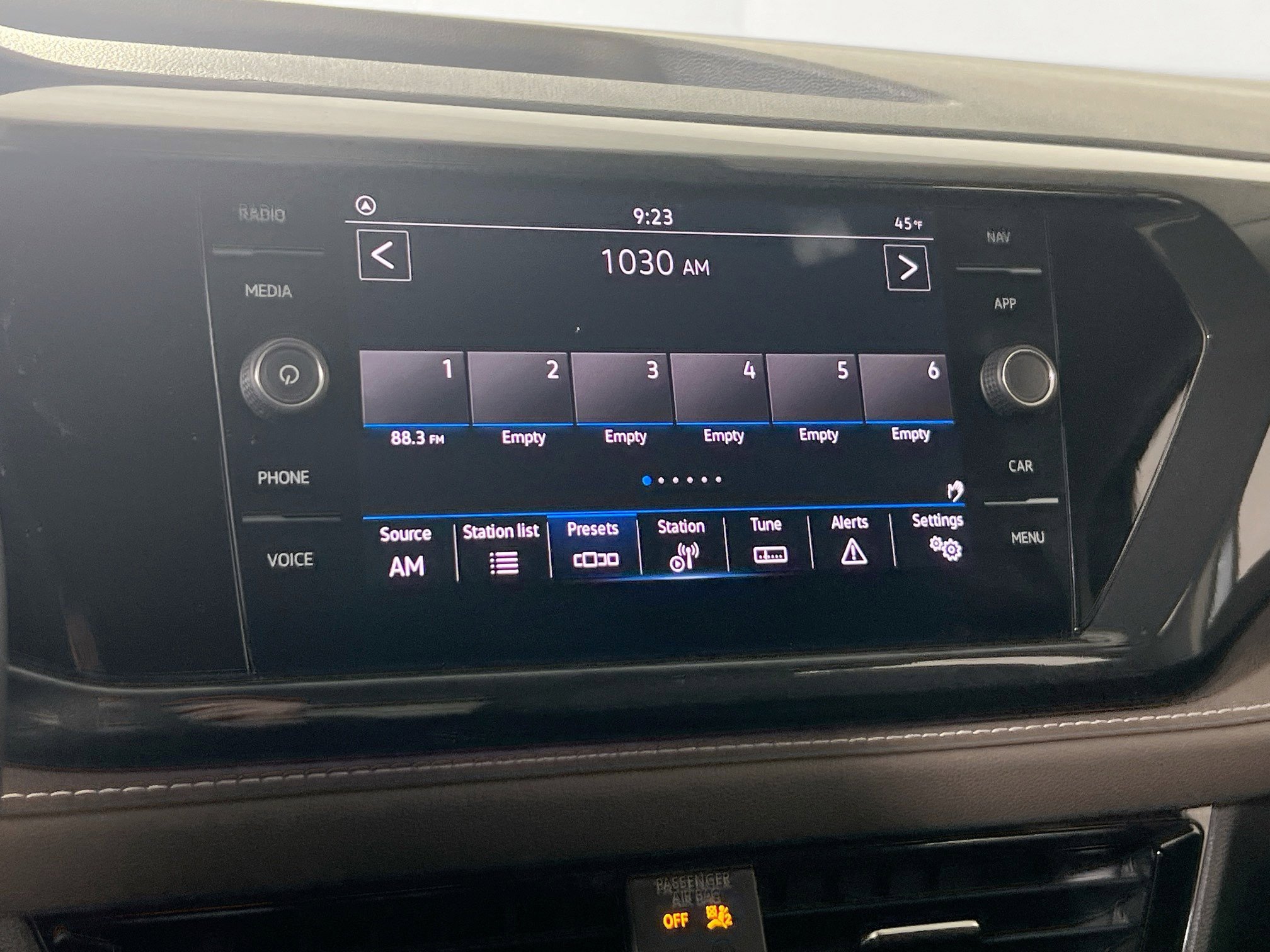 Used 2022 Volkswagen Taos SEL AWD/4WD image 15