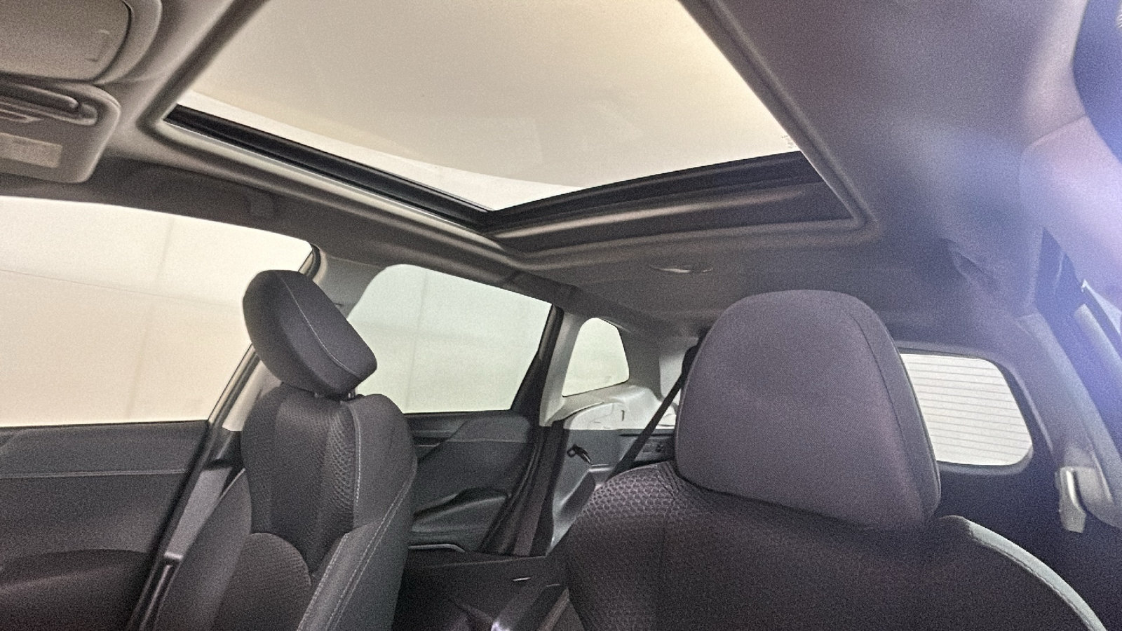Used 2023 Subaru Forester Premium AWD/4WD image 16
