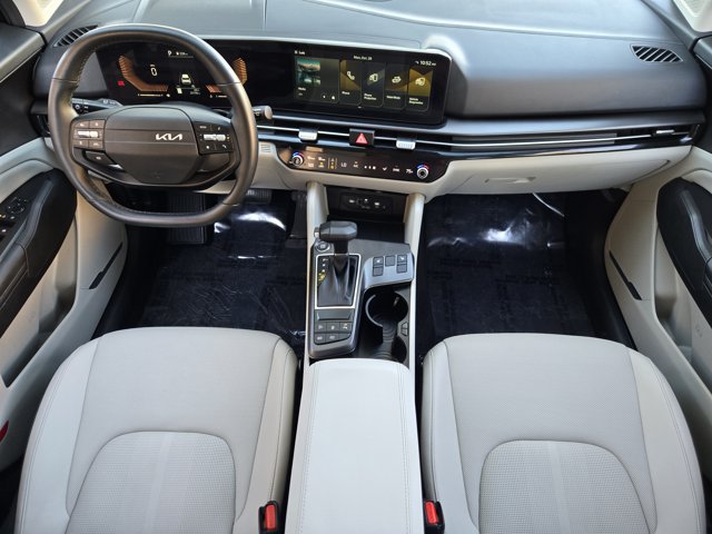 Certified 2026 Kia Sportage EX FWD image 32