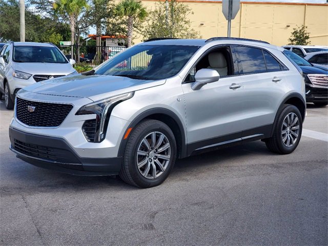 Used 2019 Cadillac XT4 Sport image 3