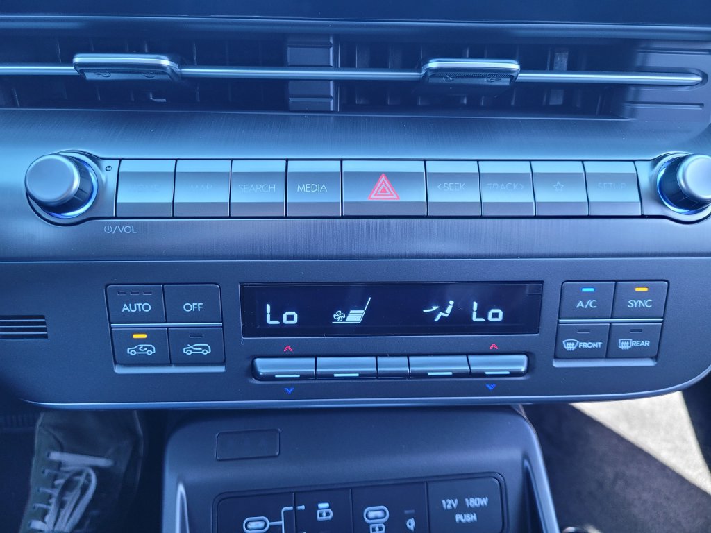New 2027 Hyundai Kona Limited AWD/4WD image 26