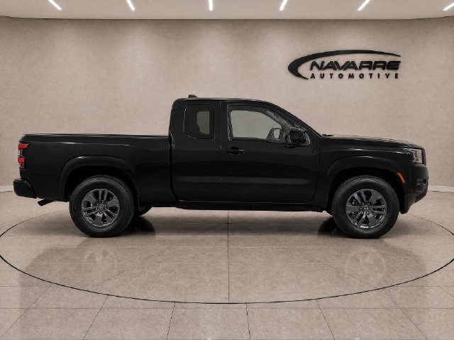 Used 2025 Nissan Frontier SV RWD image 10