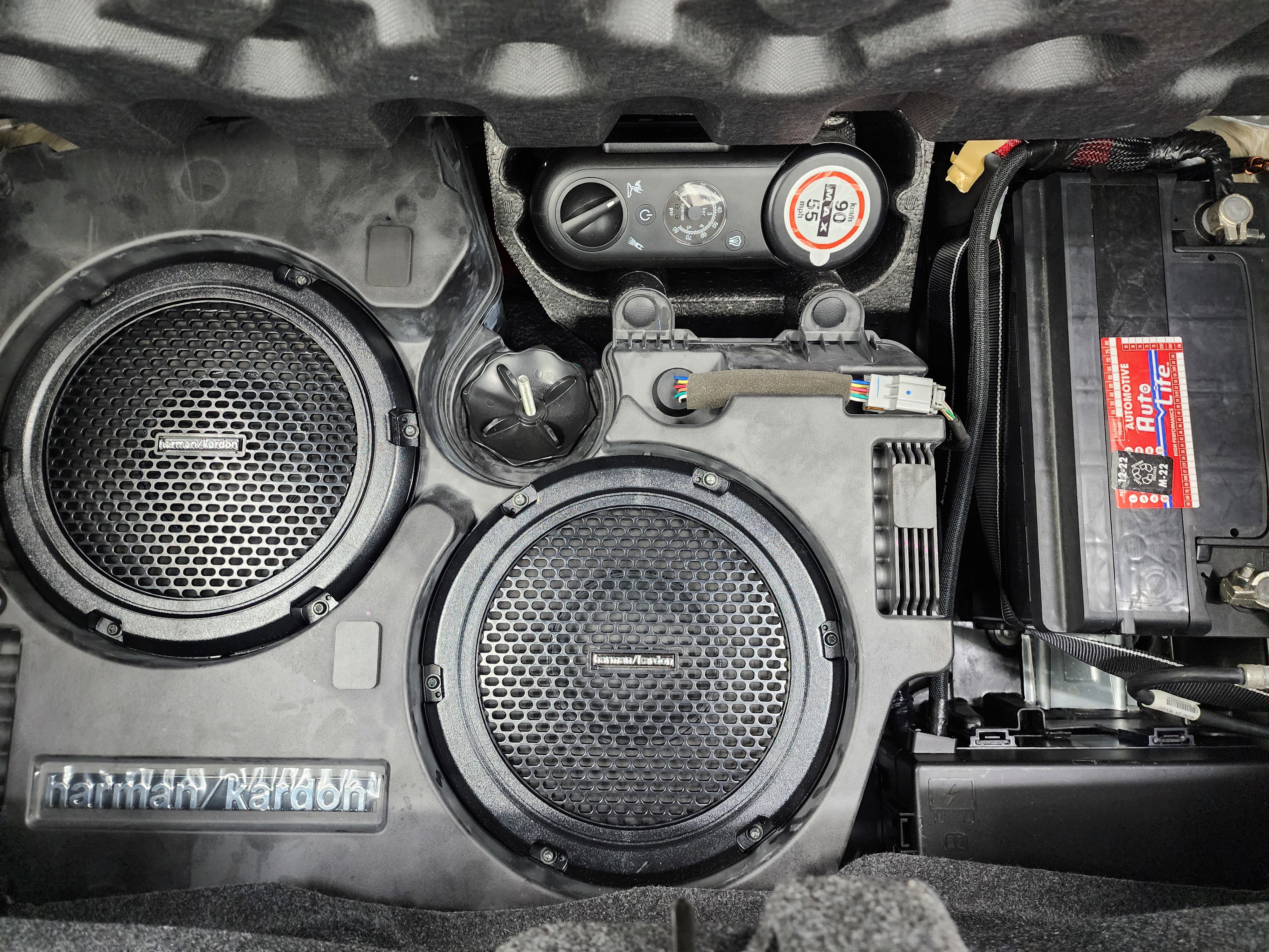 Used 2017 Dodge Challenger SRT Hellcat image 29