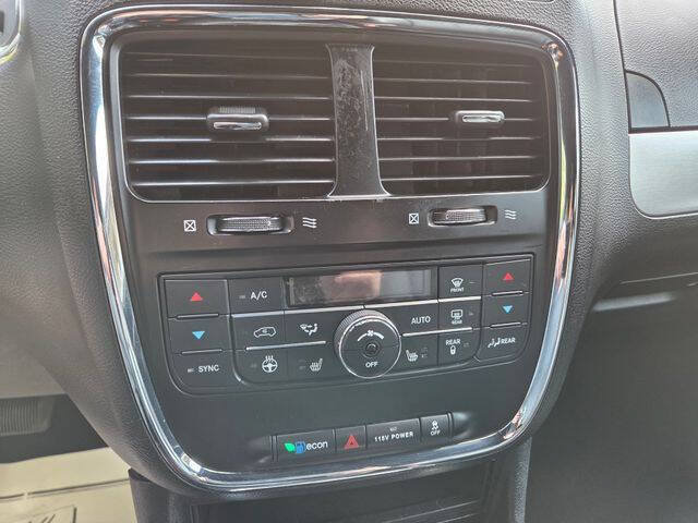 Used 2020 Dodge Grand Caravan GT FWD image 29