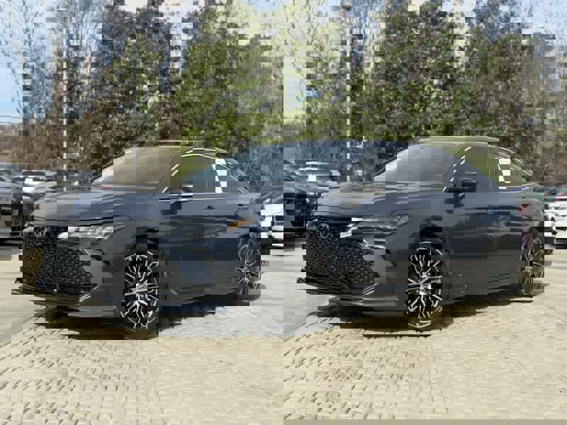 Used 2019 Toyota Avalon XSE w/ All Weather Liner Package