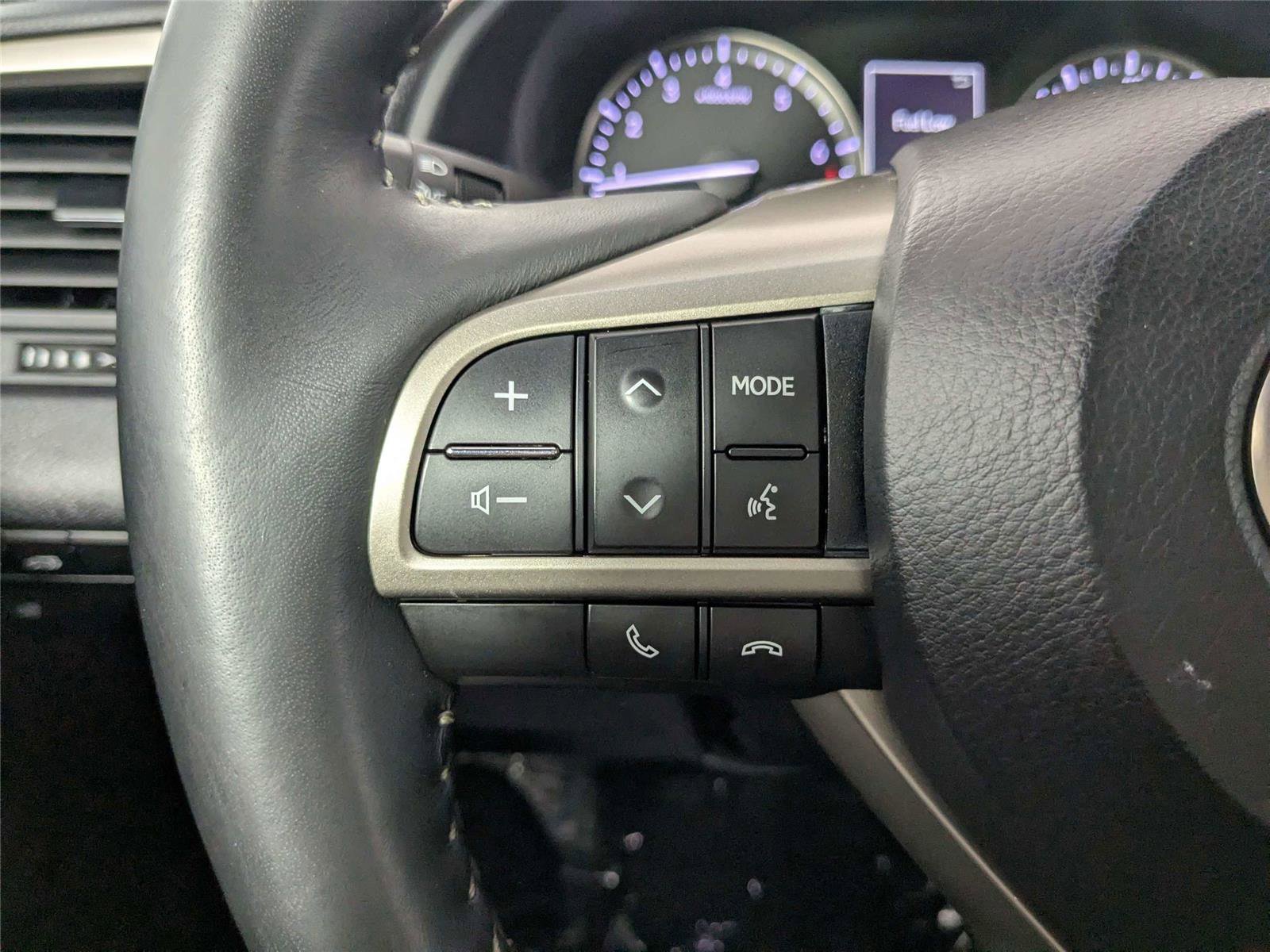 Used 2017 Lexus RX 350 AWD w/ Premium Package image 15