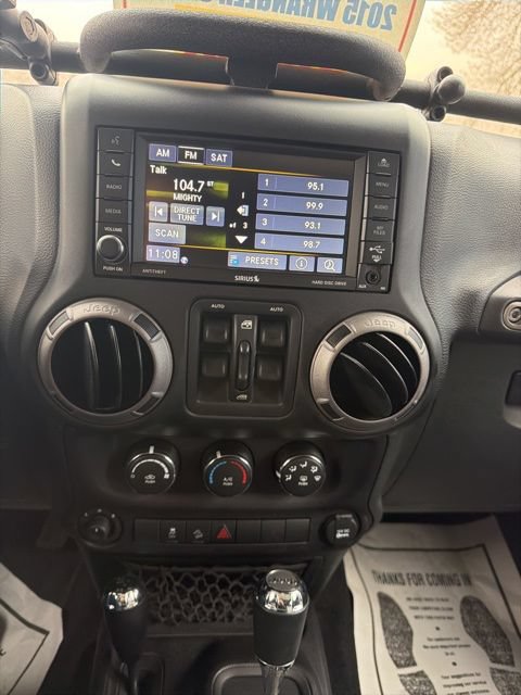 Used 2015 Jeep Wrangler Unlimited Sport w/ Quick Order Package 24S AWD/4WD image 20
