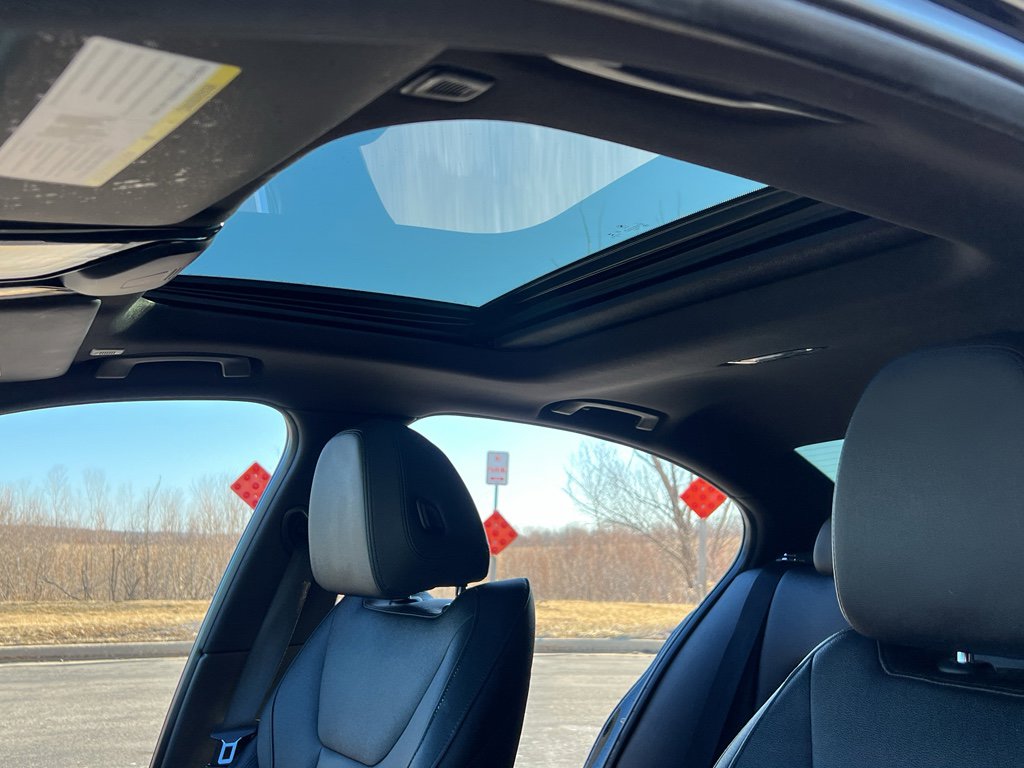 Used 2020 BMW 330i xDrive Sedan w/ Convenience Package image 19