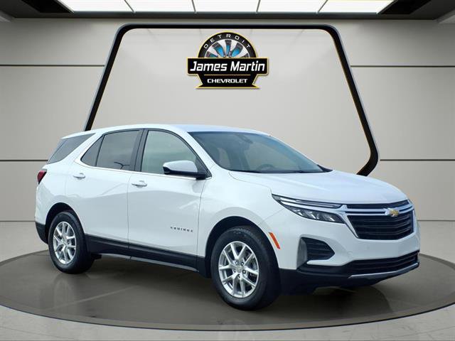 Used 2024 Chevrolet Equinox LT w/ LPO, Floor Liner Package image 3