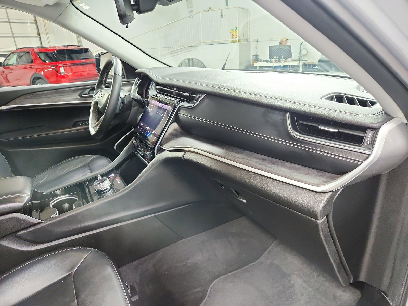 Used 2021 Jeep Grand Cherokee L Limited w/ Trailer Tow Group (B) image 37