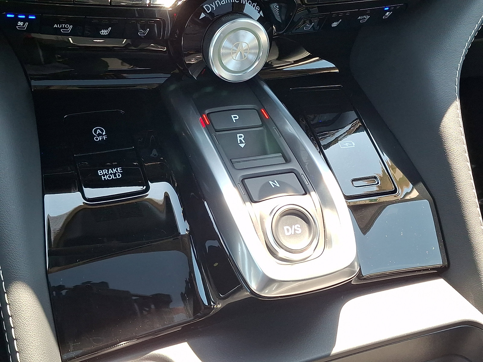 Certified 2026 Acura MDX SH-AWD w/ Advance Package image 15