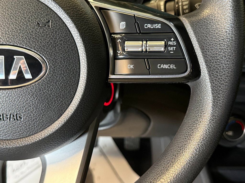 Used 2021 Kia Forte LXS FWD image 11
