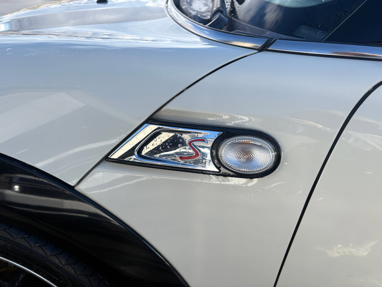 Used 2010 MINI Cooper S image 9