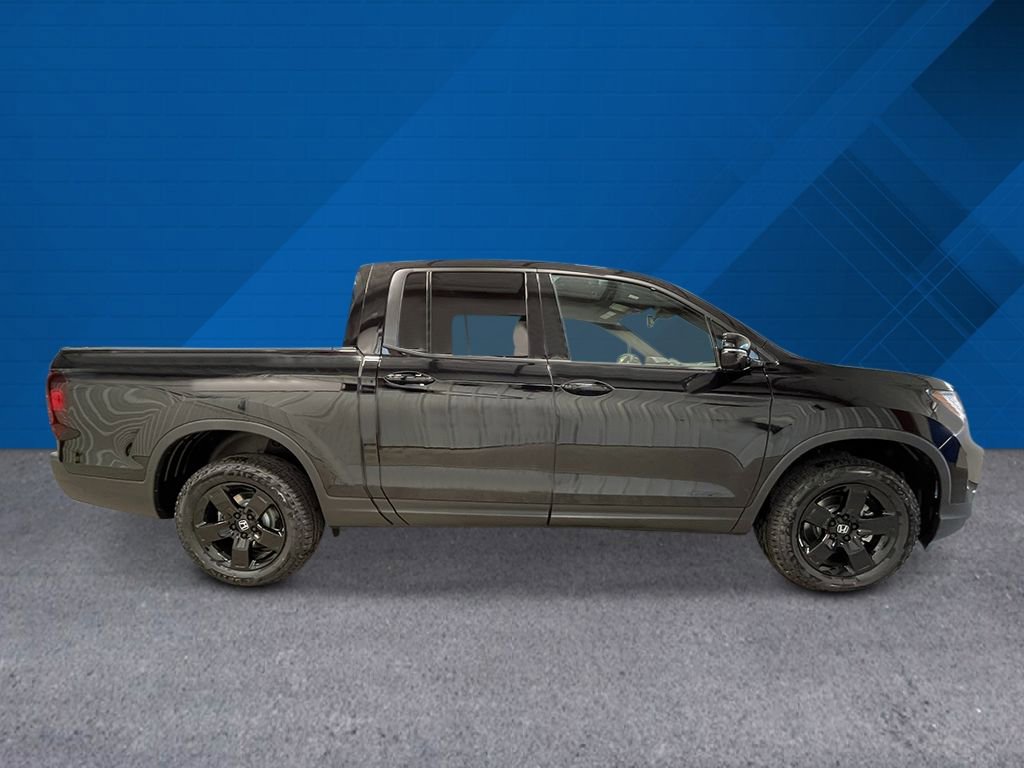 New 2026 Honda Ridgeline Black Edition image 2