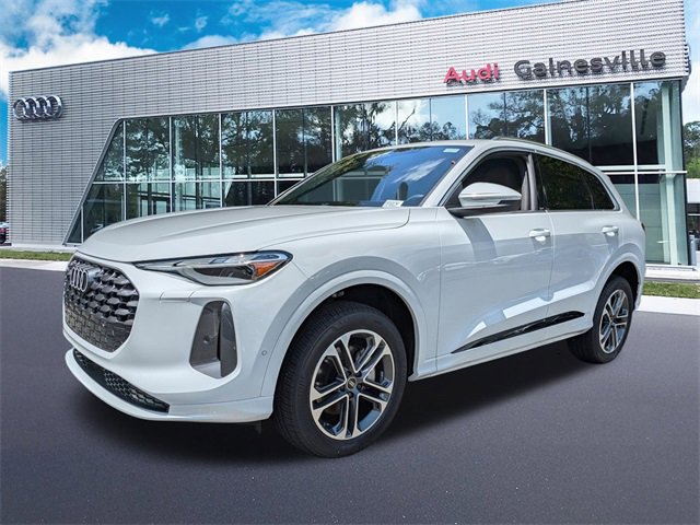 New 2025 Audi Q5 Premium