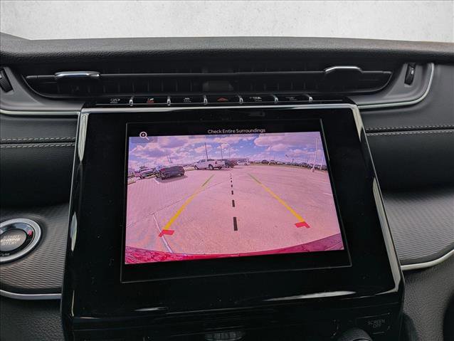 New 2025 Jeep Grand Cherokee Laredo image 12