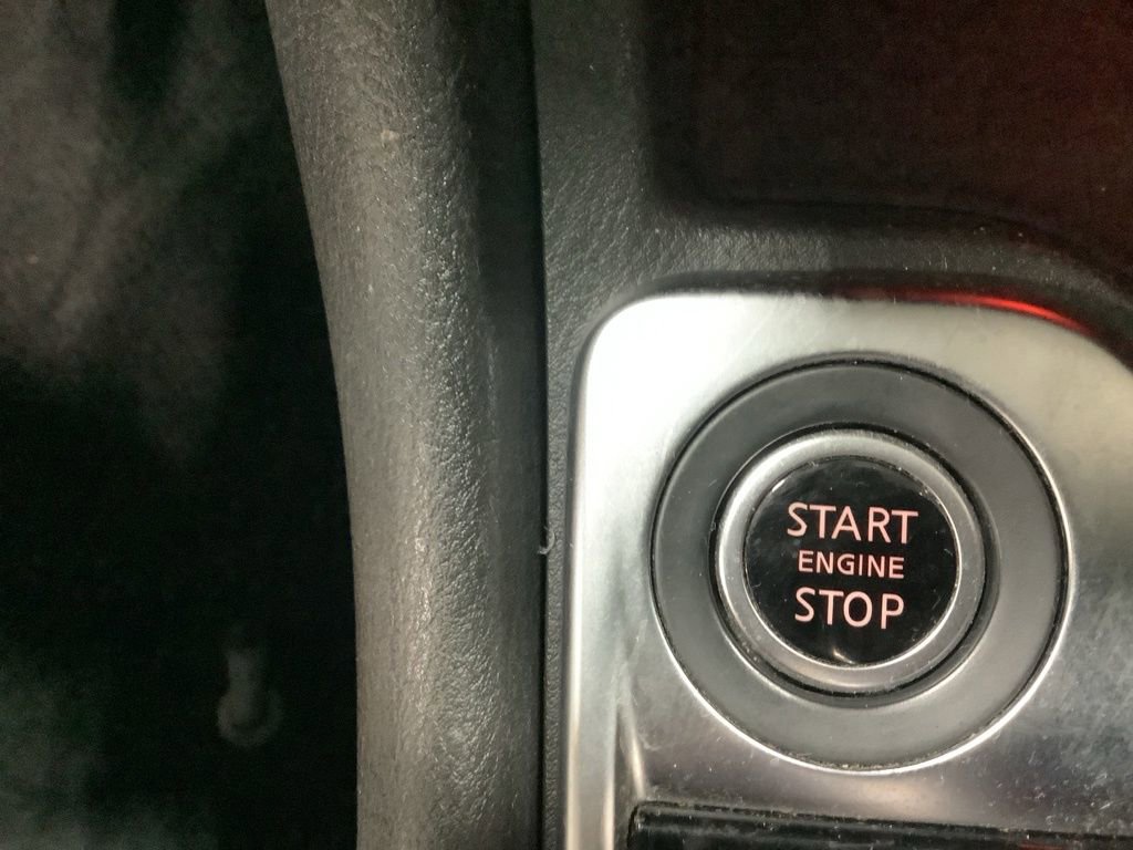 Used 2020 Nissan Sentra SV image 15