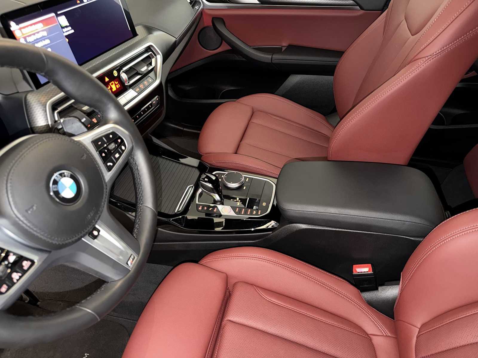 Certified 2024 BMW X3 xDrive30i w/ Premium Package image 19