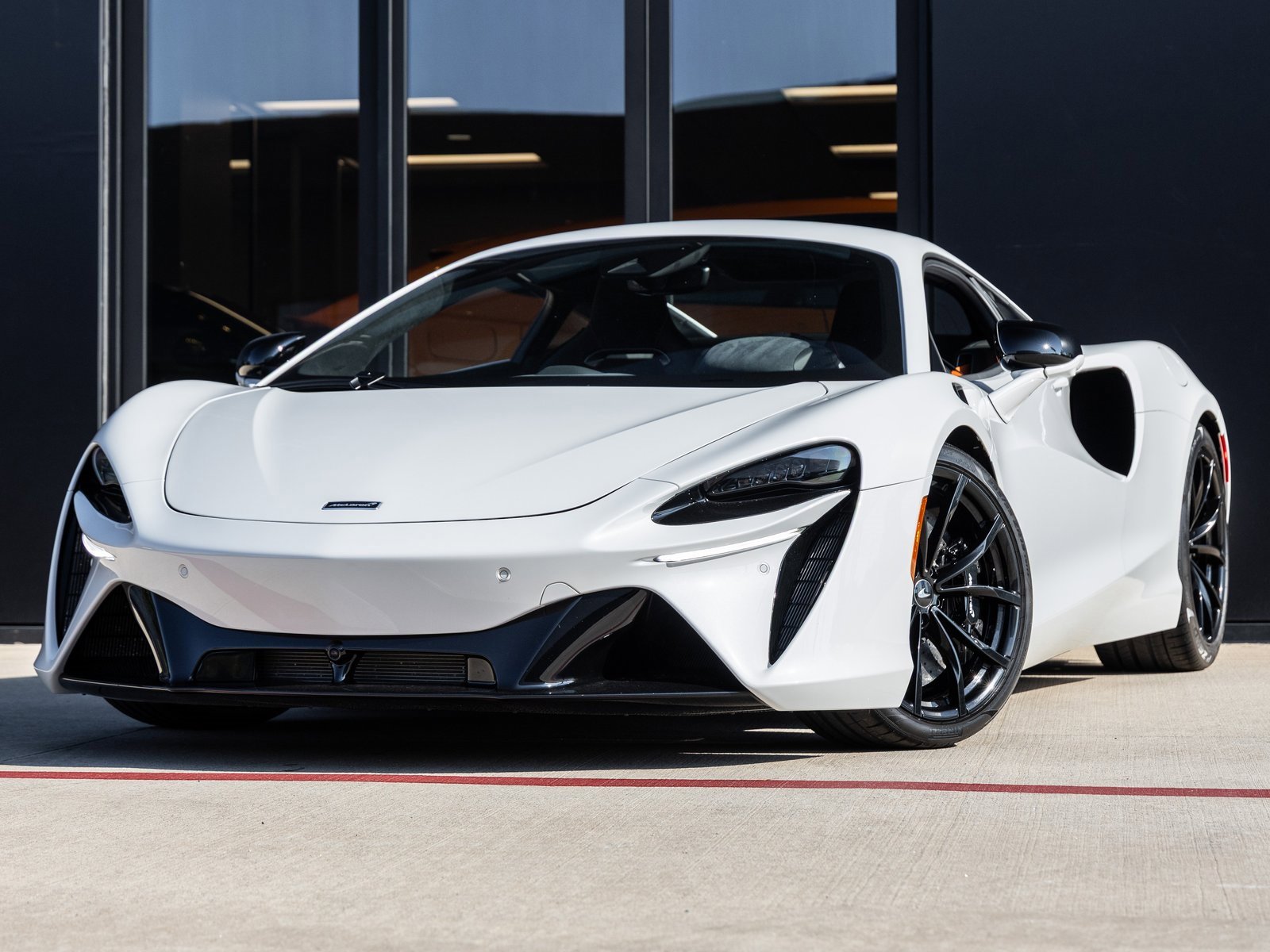 Used 2024 McLaren Artura