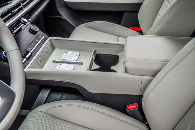 New 2027 Hyundai Santa Fe Limited FWD image 43