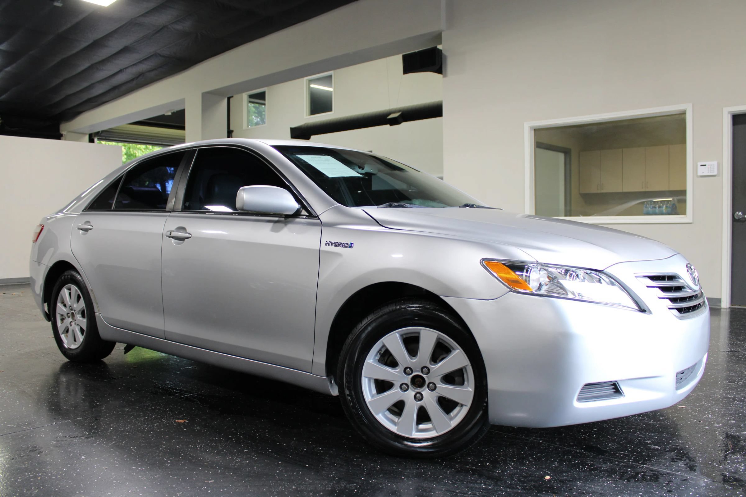 Used 2009 Toyota Camry Hybrid FWD image 35