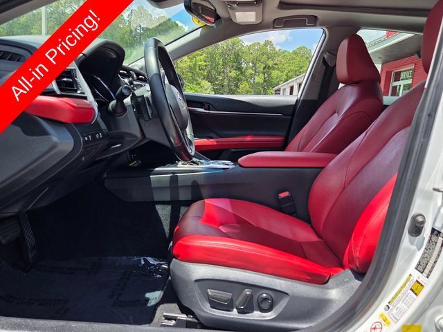 Used 2019 Toyota Camry XSE FWD image 9