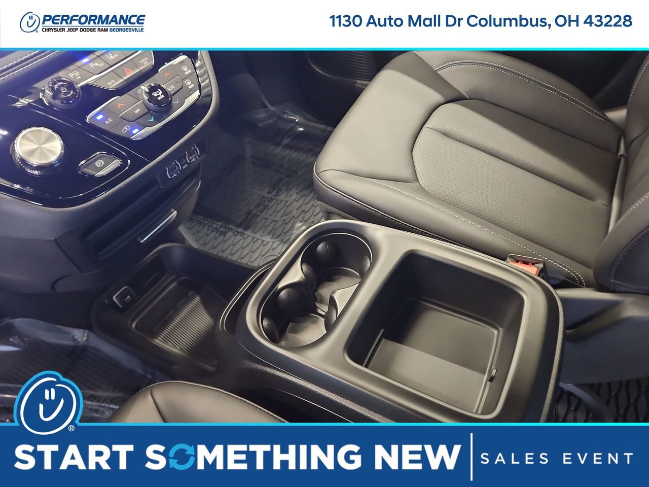 New 2025 Chrysler Pacifica Select w/ Fav Edition Package image 29